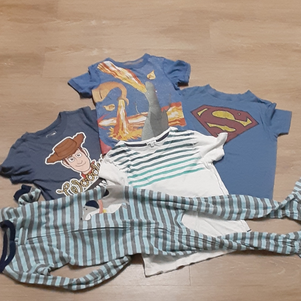 3 kids shirt+footed pajamas 5T